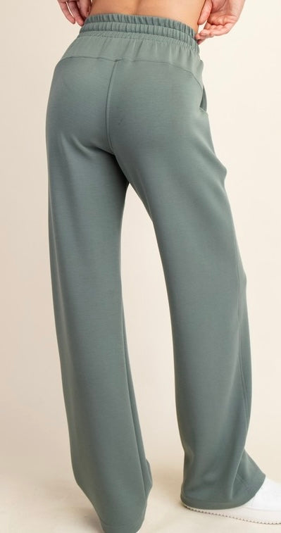 Scuba Straight Pant