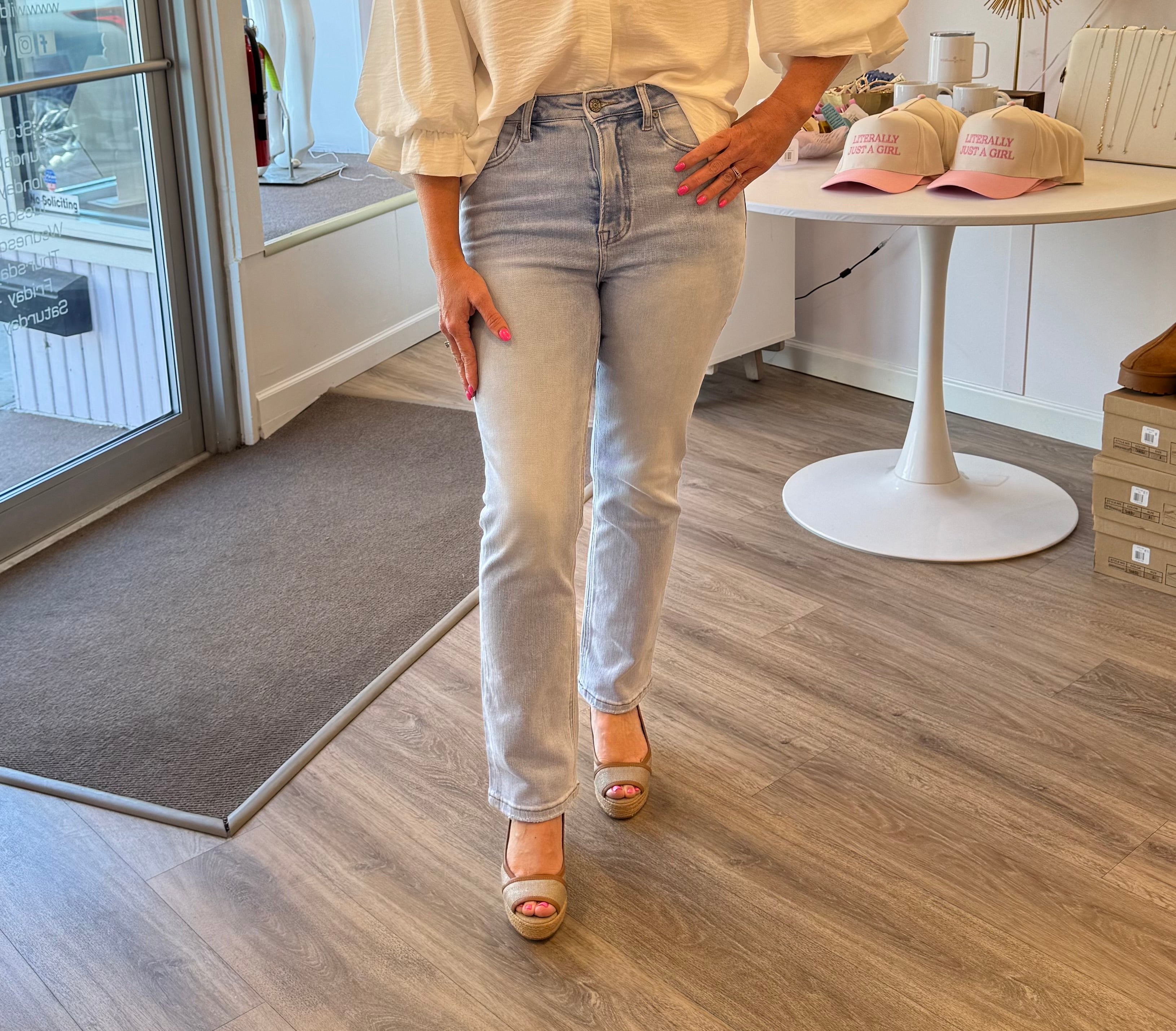Sunwashed Stretch Straight Jeans