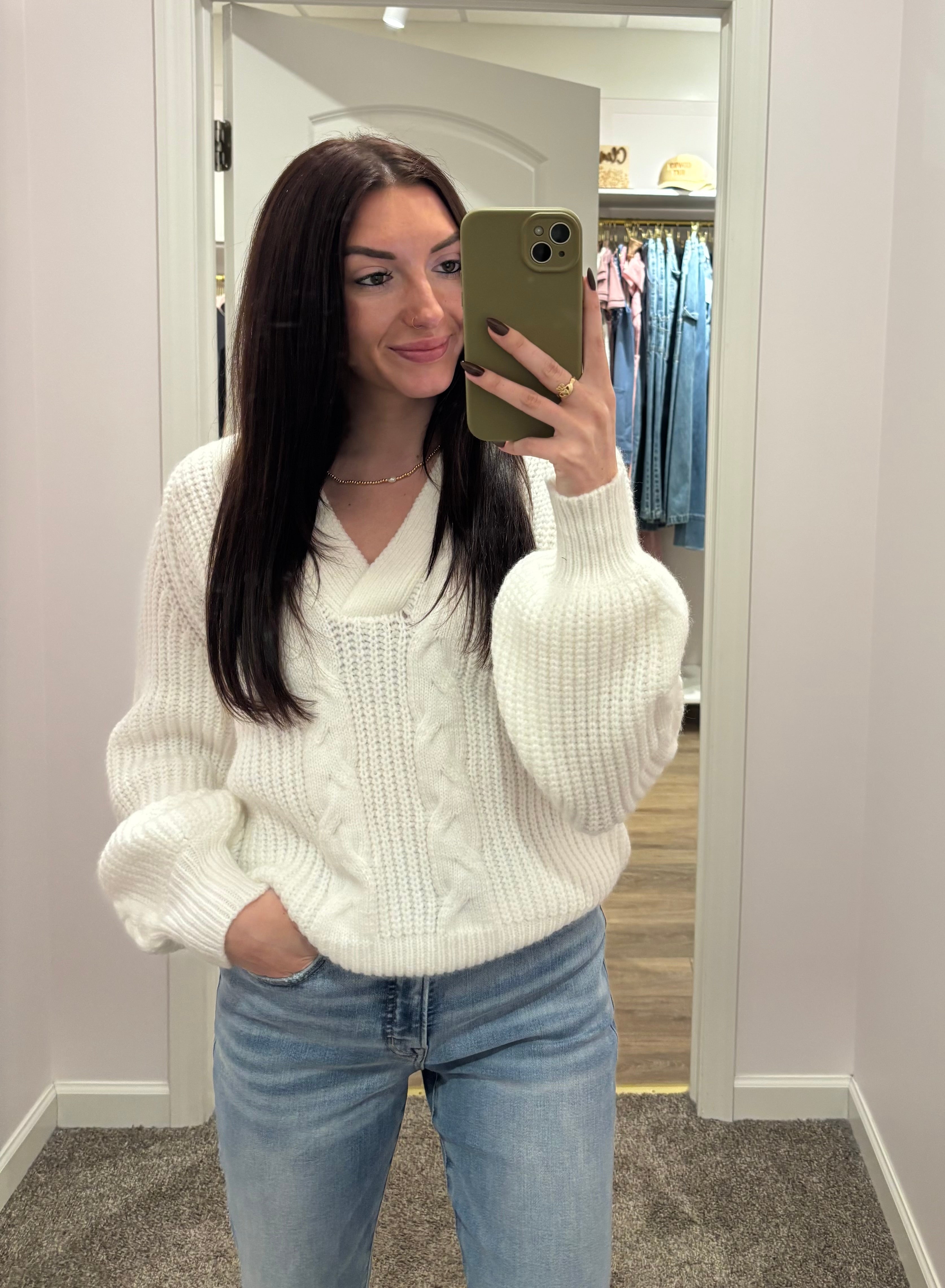 Sweaters & Cardigans