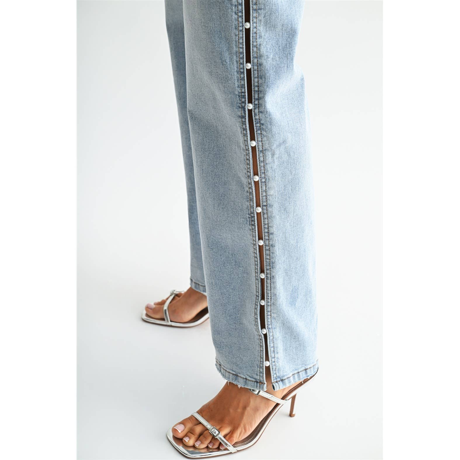 High-Rise Wide Embellished Side Panel