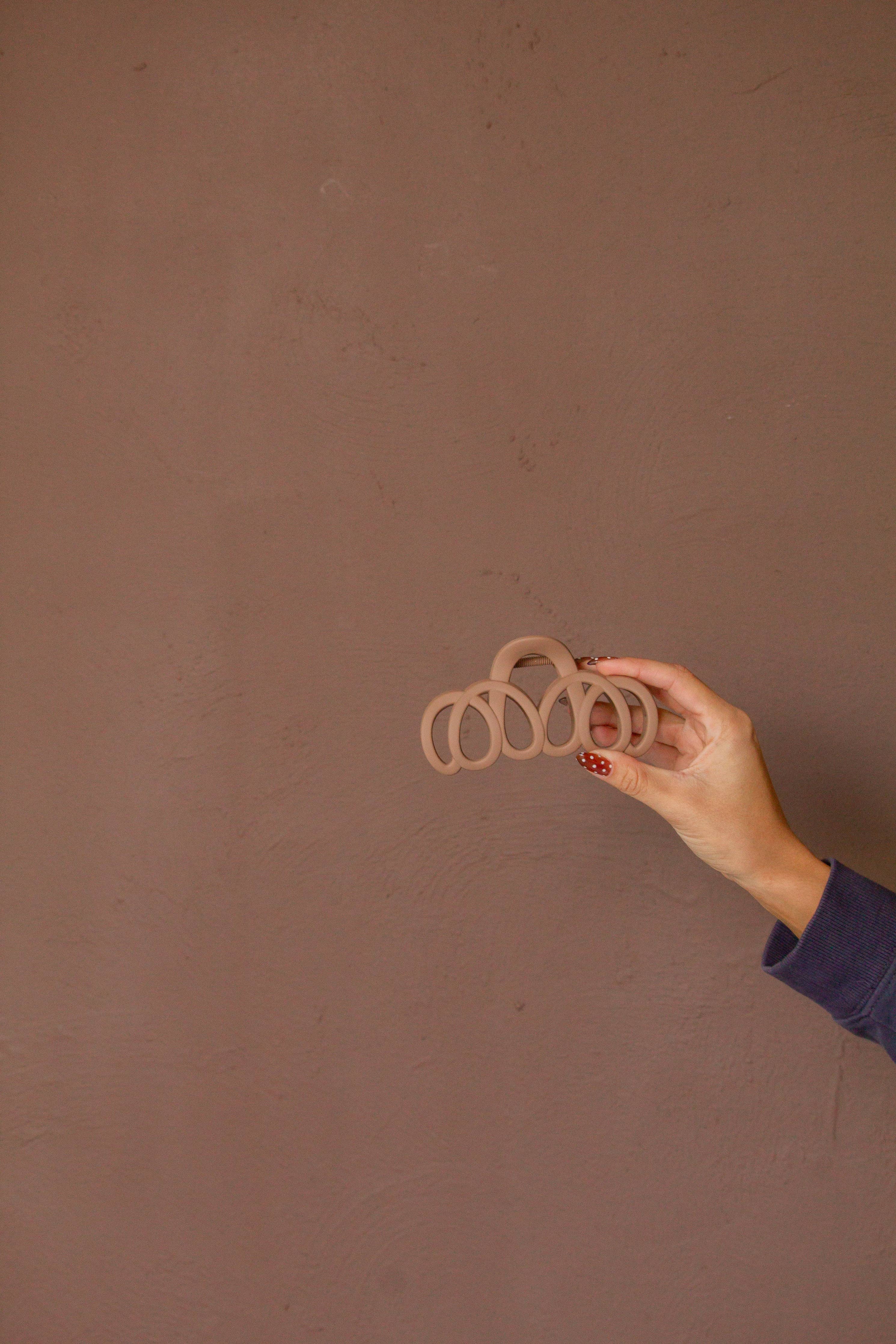 Matte Looped Claw Clip/ More Colors