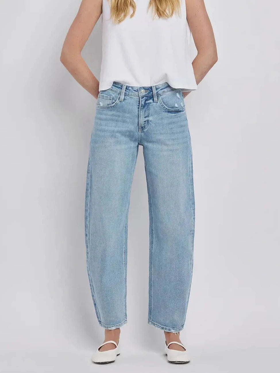 High Rise Light Barrel Jeans